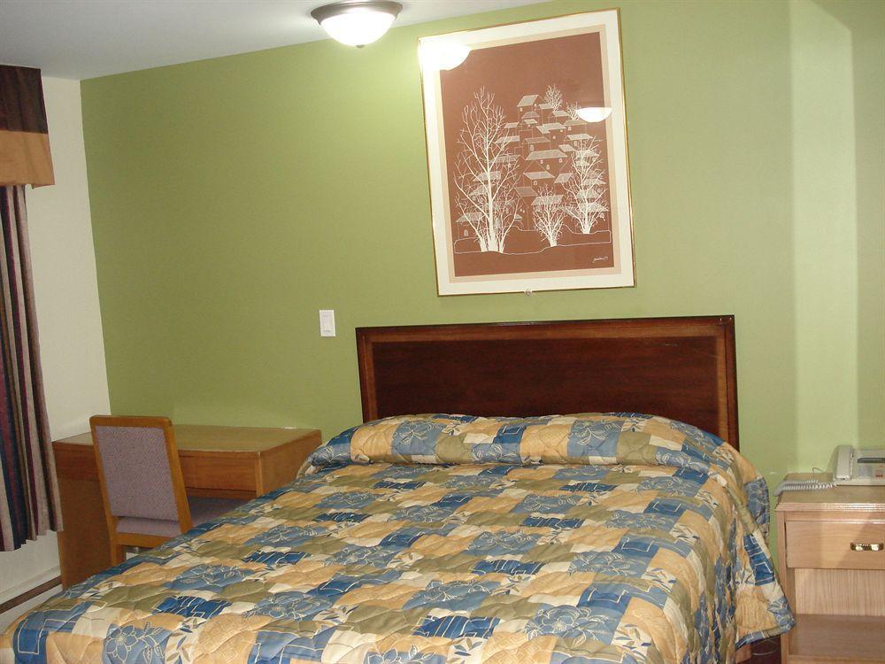 Lincoln Motel Sturgeon Falls Kültér fotó
