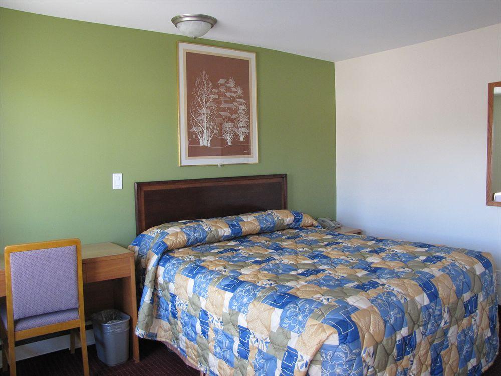 Lincoln Motel Sturgeon Falls Kültér fotó