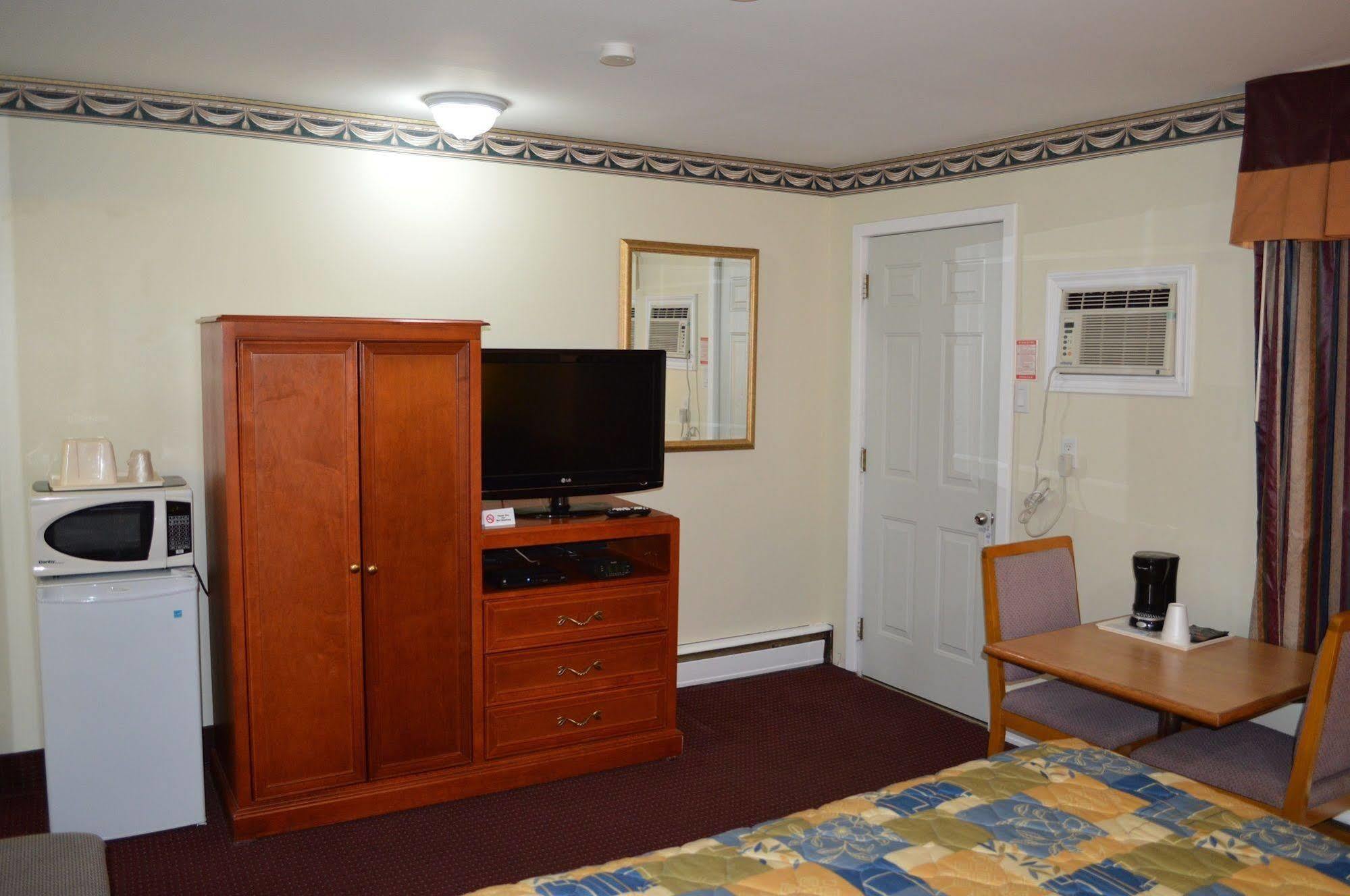 Lincoln Motel Sturgeon Falls Kültér fotó