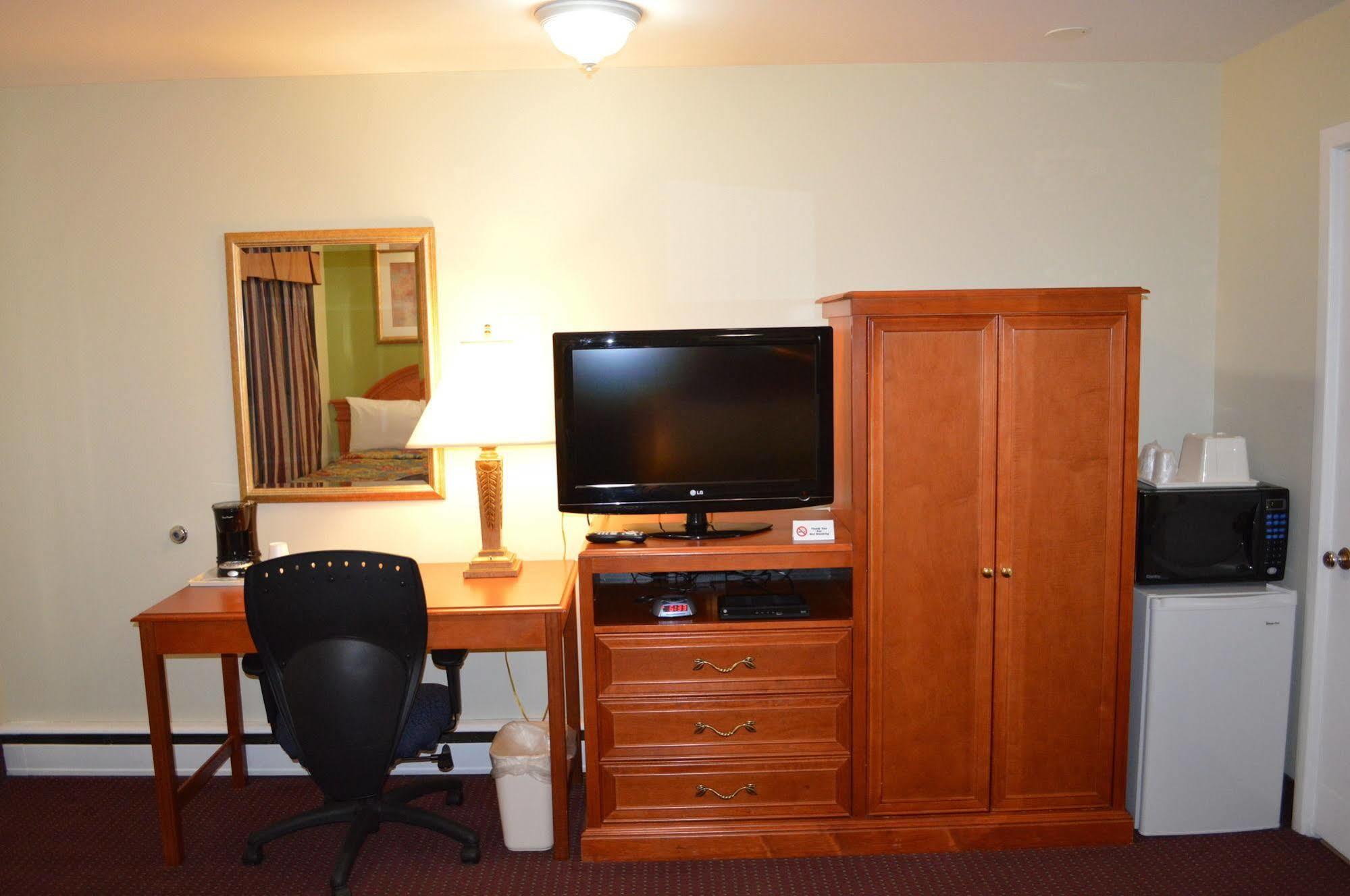 Lincoln Motel Sturgeon Falls Kültér fotó