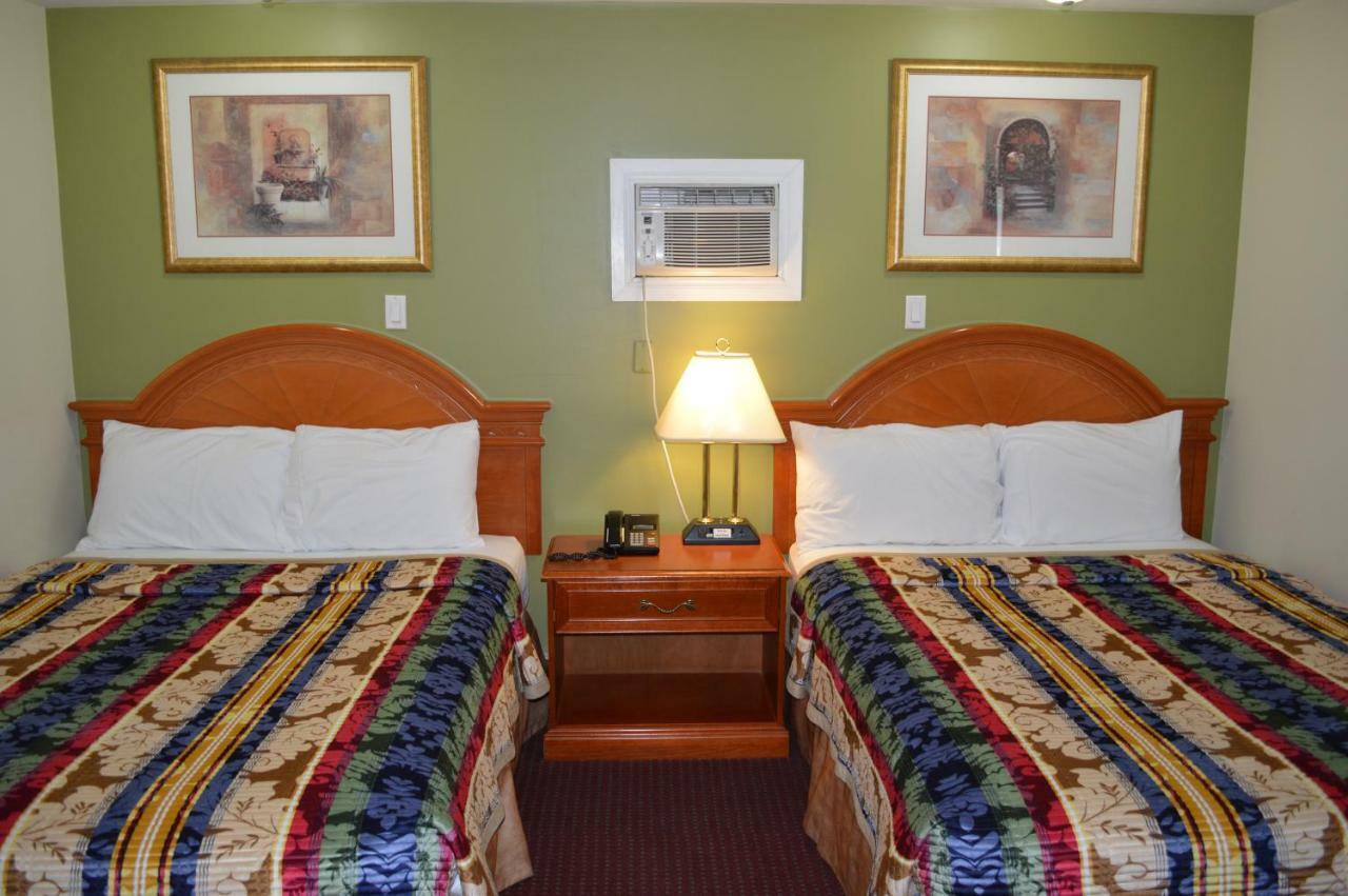 Lincoln Motel Sturgeon Falls Kültér fotó