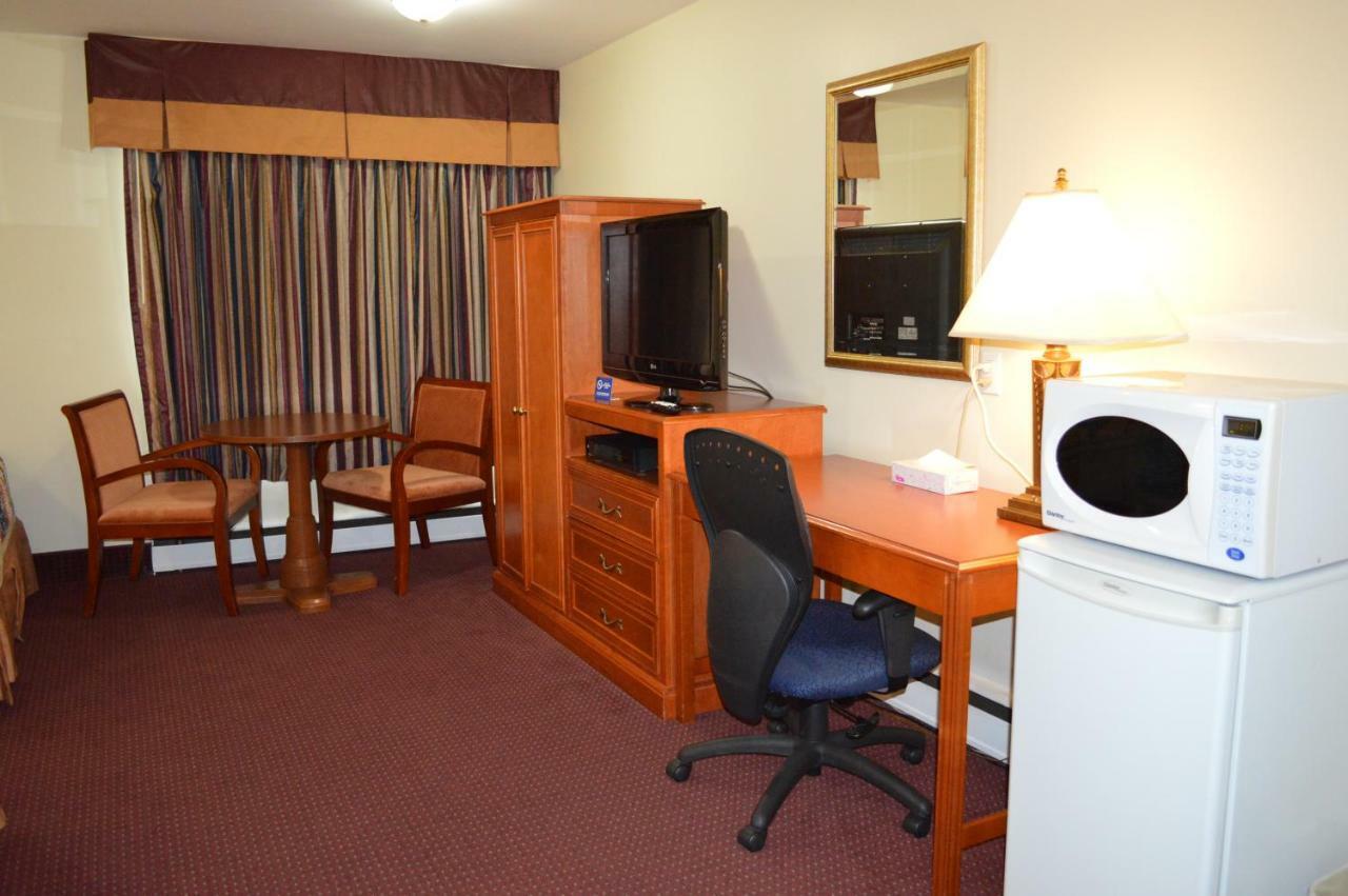 Lincoln Motel Sturgeon Falls Kültér fotó