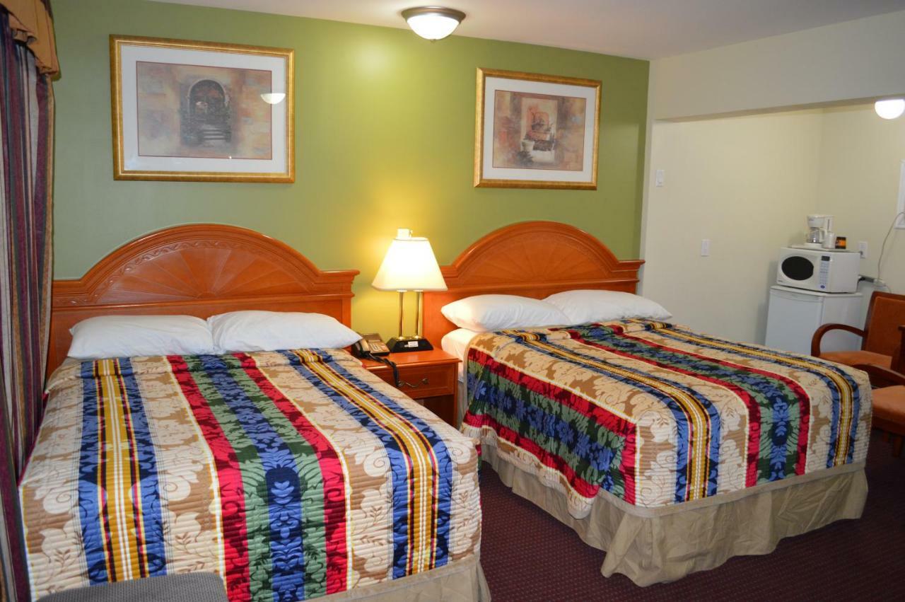 Lincoln Motel Sturgeon Falls Kültér fotó